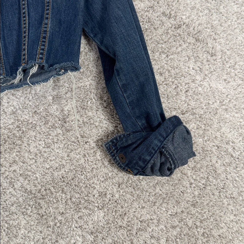 Earl Jean Cropped Lightweight Jean Jacket - Small - Picture 6 of 9